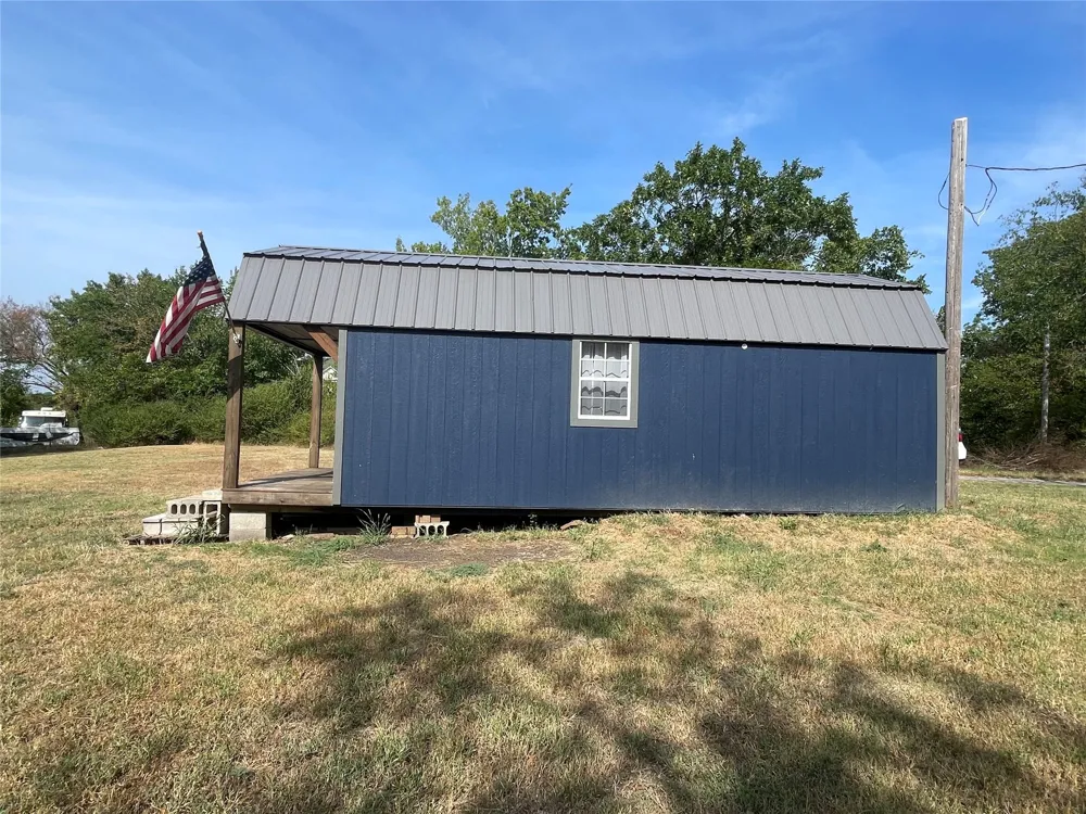 199 Delaware Ramona, OK 74061