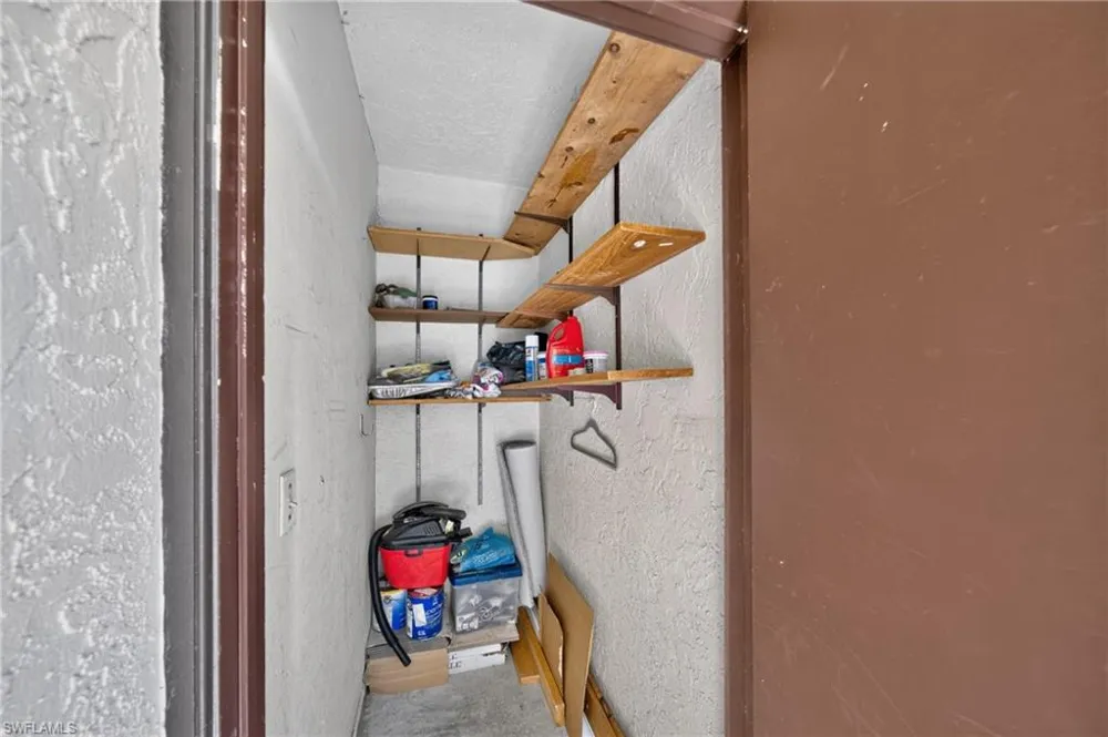 4719 SE 17th Place #103 Cape Coral, FL 33904