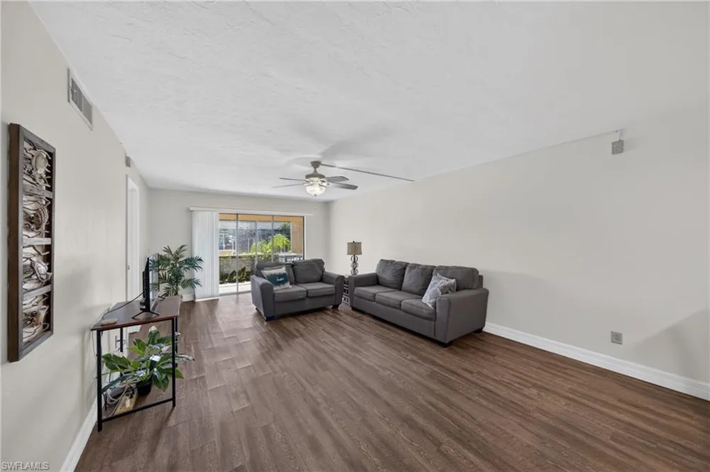 4719 SE 17th Place #103 Cape Coral, FL 33904