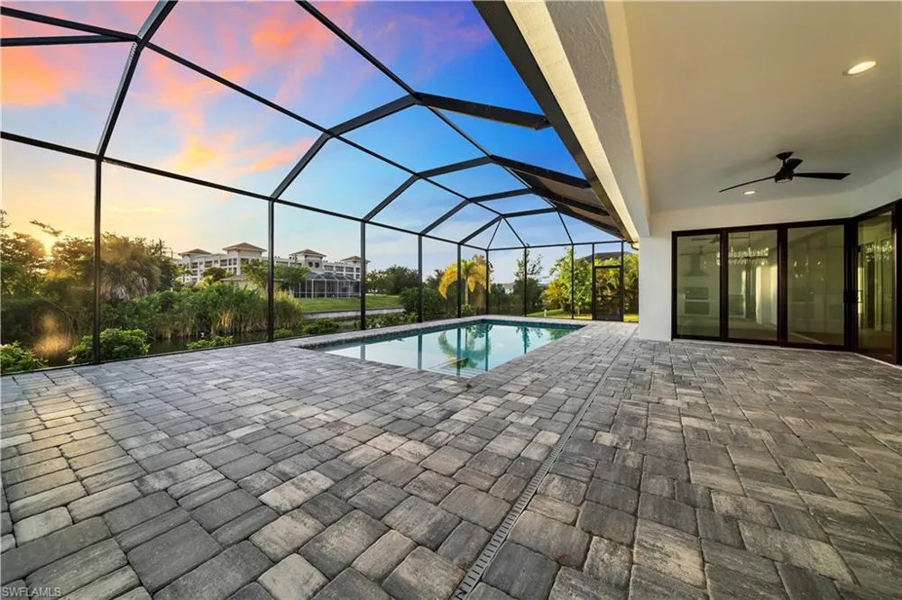 1432 SW 17th Avenue Cape Coral, FL 33991