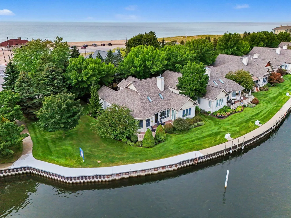 1 Harbor Point Lane Manistee City, MI 49660