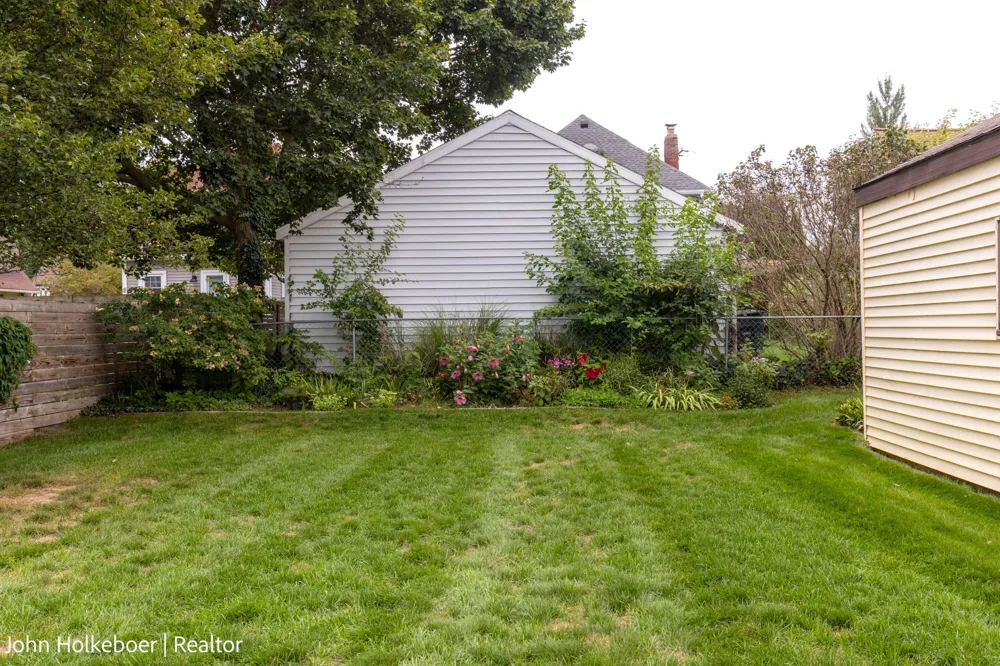 2226 College Avenue SE Grand Rapids City, MI 49507
