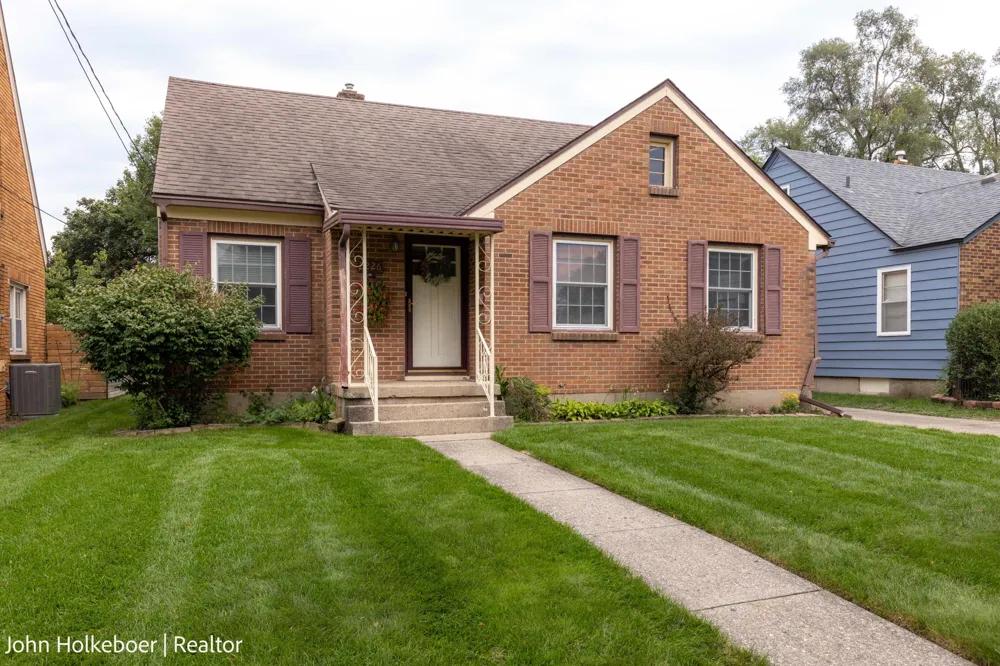 2226 College Avenue SE Grand Rapids City, MI 49507