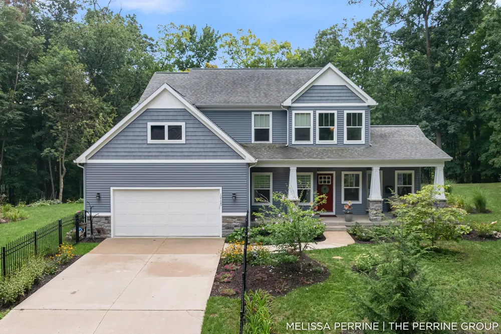 12125 Cherry Creek Ridge NE Vergennes Township, MI 49331