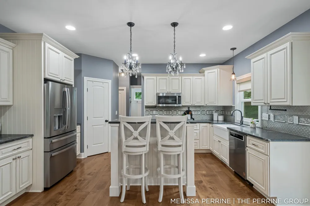 12125 Cherry Creek Ridge NE Vergennes Township, MI 49331
