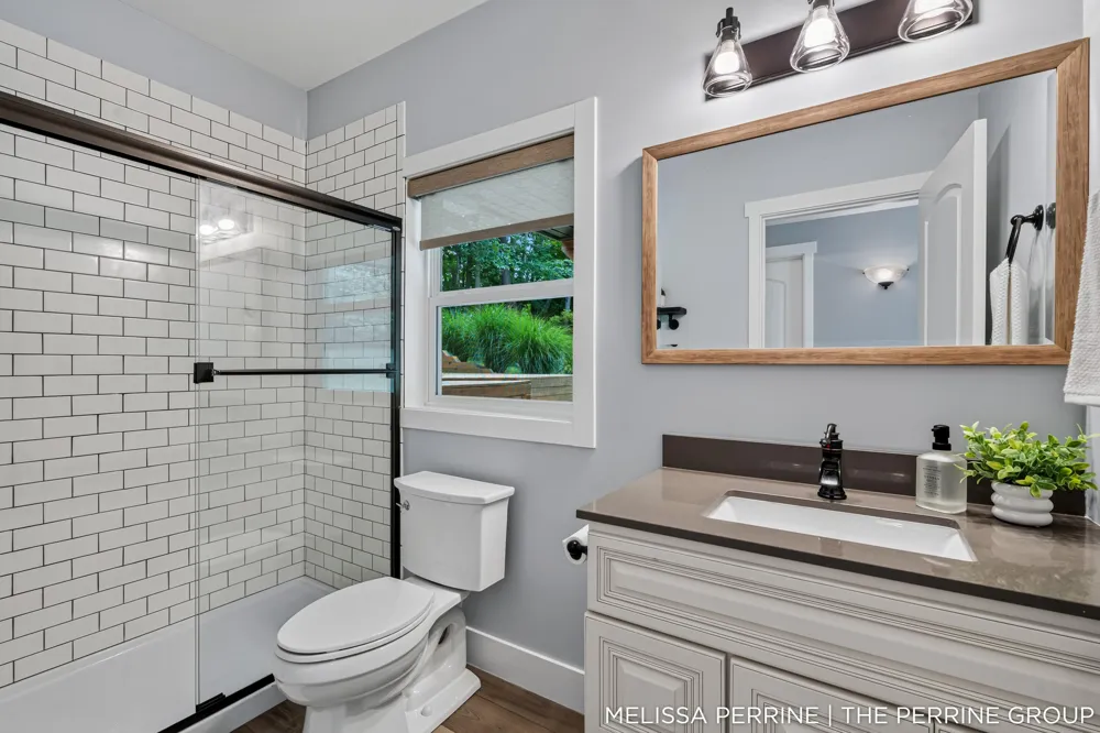 12125 Cherry Creek Ridge NE Vergennes Township, MI 49331