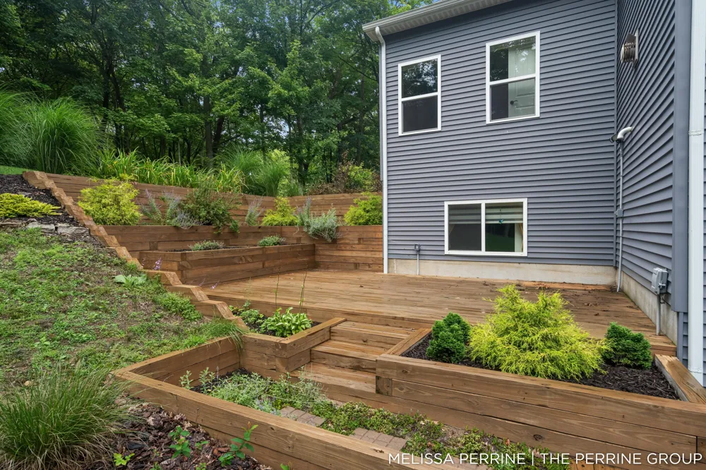 12125 Cherry Creek Ridge NE Vergennes Township, MI 49331