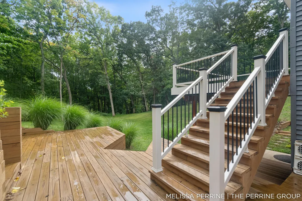 12125 Cherry Creek Ridge NE Vergennes Township, MI 49331