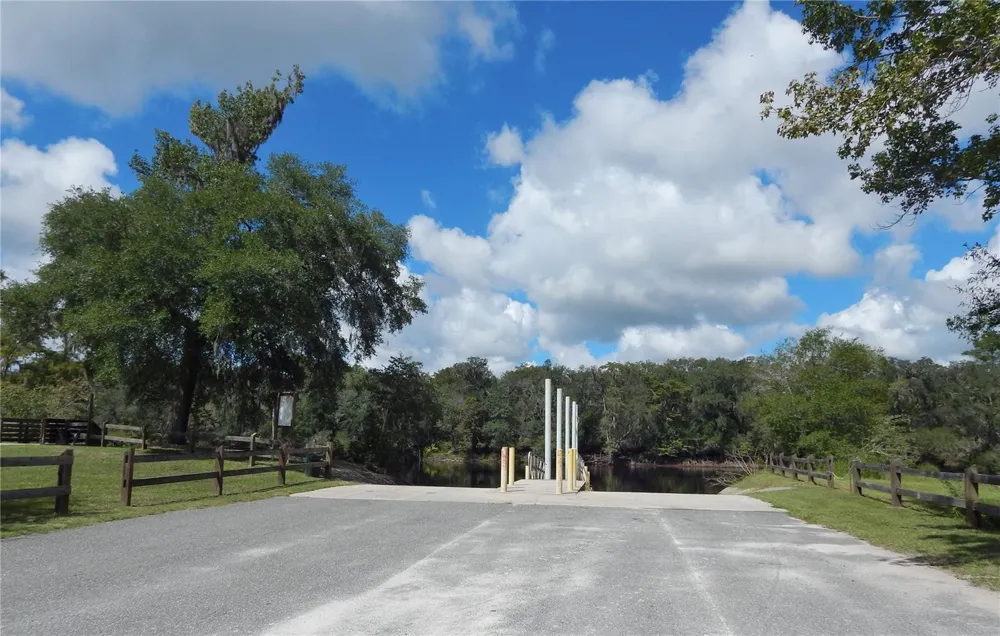 1252 NW 78TH AVENUE Bell, FL 32619