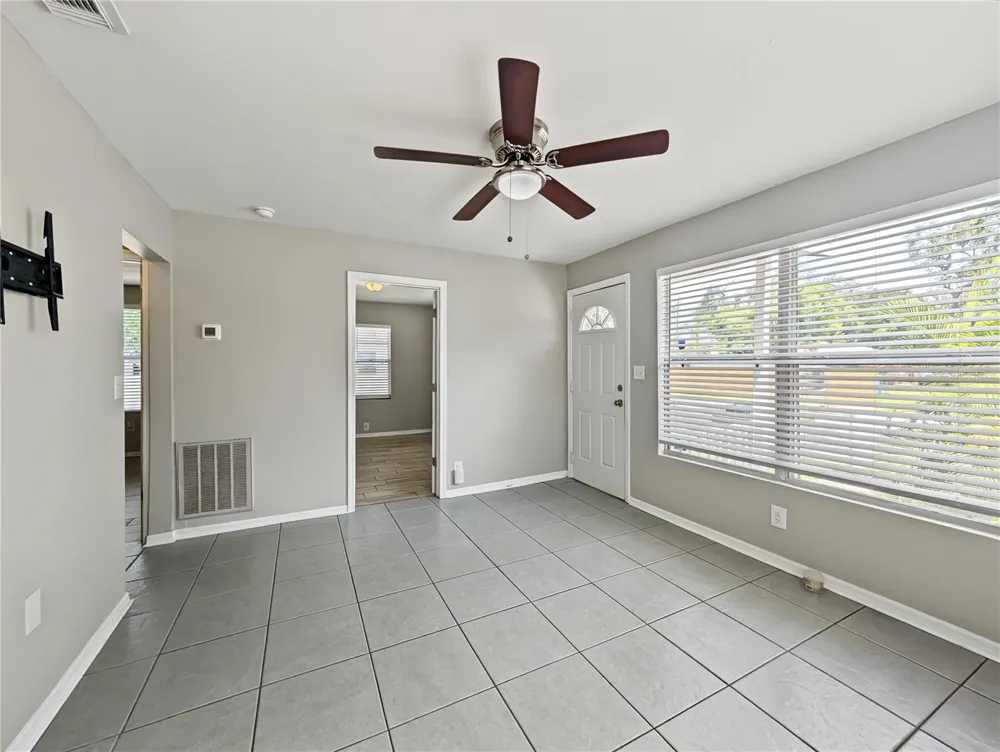 1708 6TH AVENUE E Bradenton, FL 34208