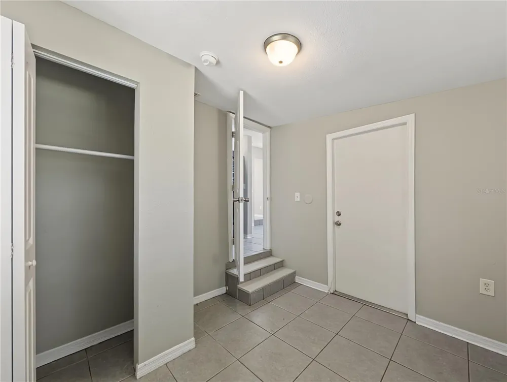 1708 6TH AVENUE E Bradenton, FL 34208