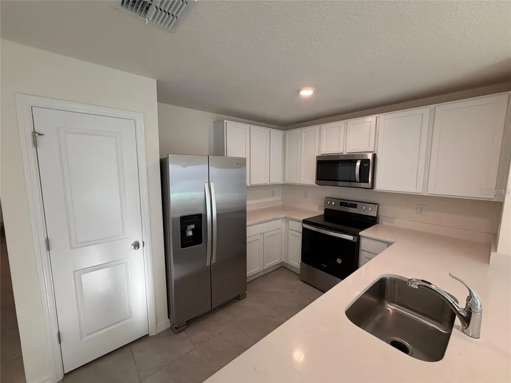 6685 SW 81ST LOOP ocala, FL 34476