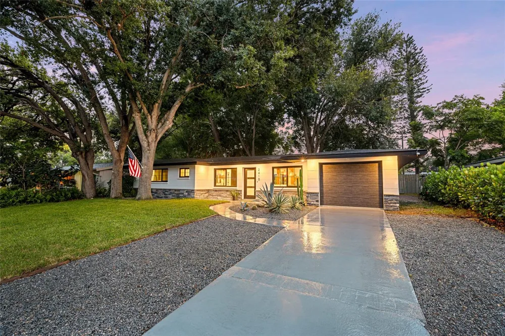 2410 VALENCIA DRIVE Sarasota, FL 34239