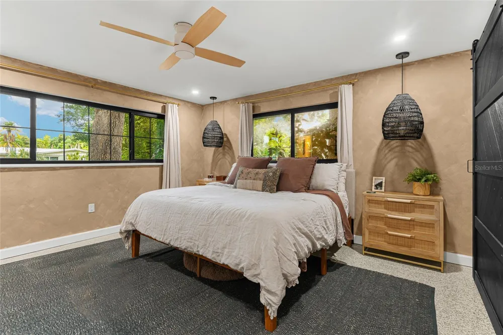 2410 VALENCIA DRIVE Sarasota, FL 34239