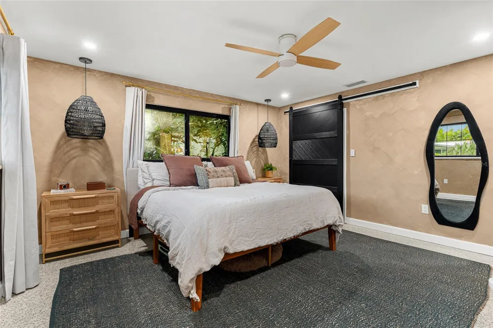 2410 VALENCIA DRIVE Sarasota, FL 34239