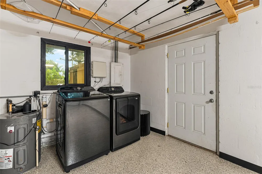 2410 VALENCIA DRIVE Sarasota, FL 34239