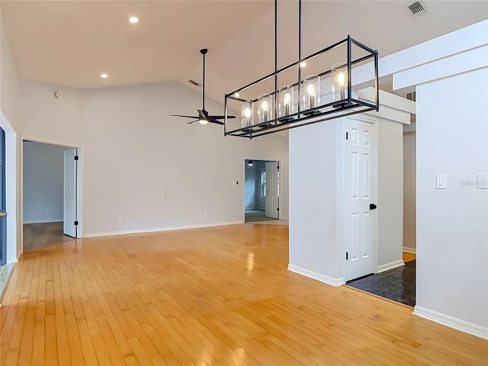 744 BARRINGTON CIRCLE Winter Springs, FL 32708