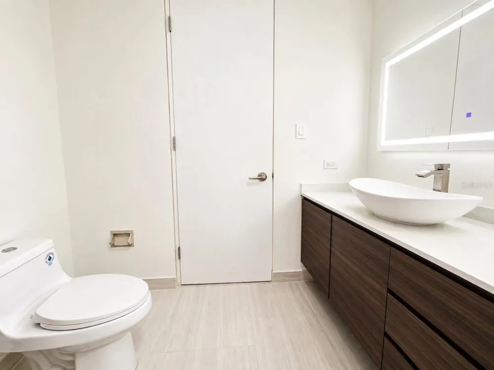 2 CALLE WASHINGTON, CONDADO PRINCESS #202 San Juan, PR 00907