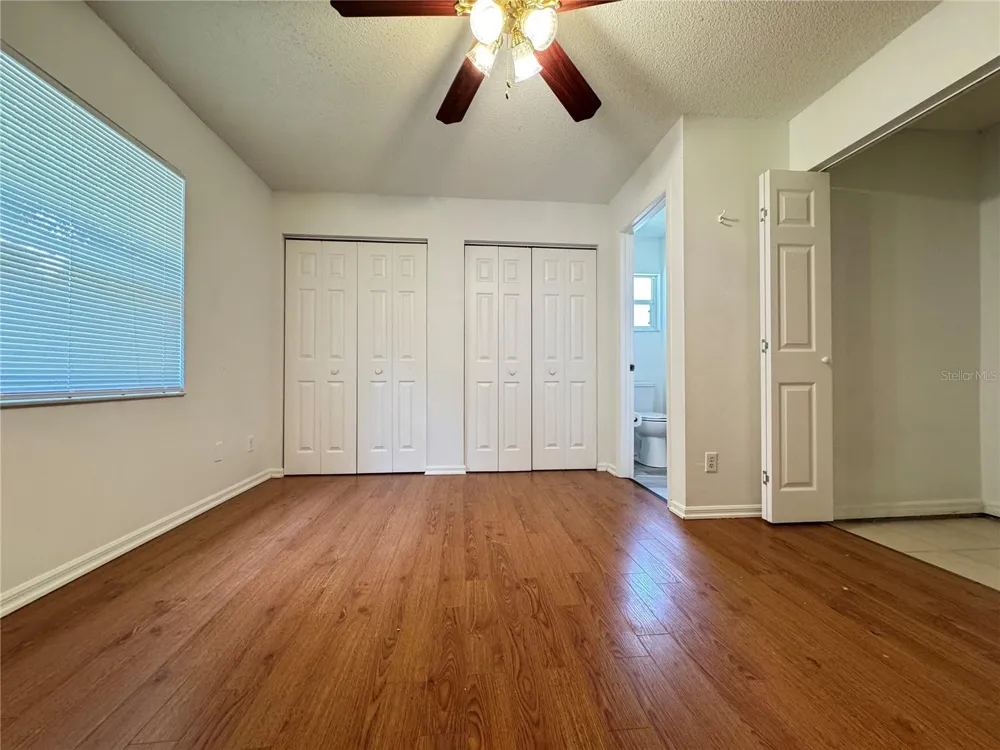 215 PINEHURST DRIVE Auburndale, FL 33823