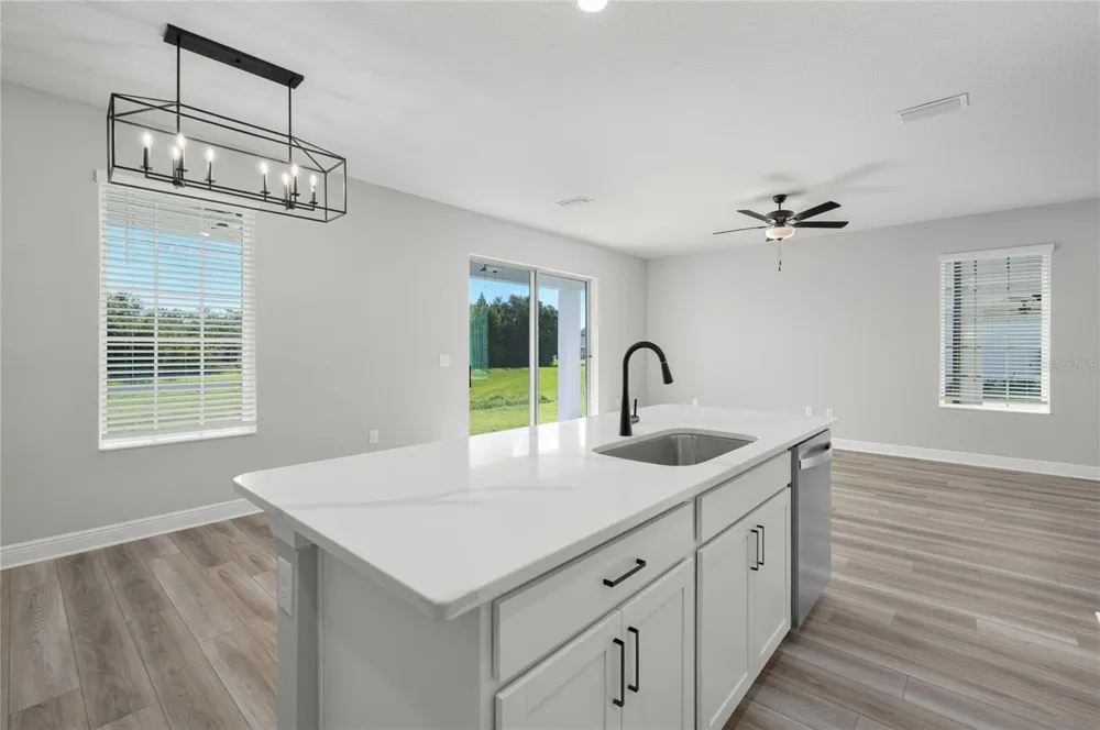 7673 SOMERSWORTH DRIVE Kissimmee, FL 34747