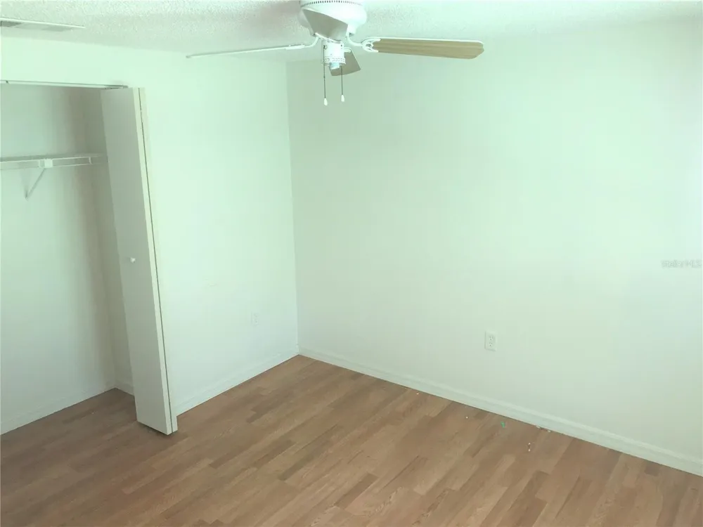 1323 54TH AVENUE E #16E Bradenton, FL 34203