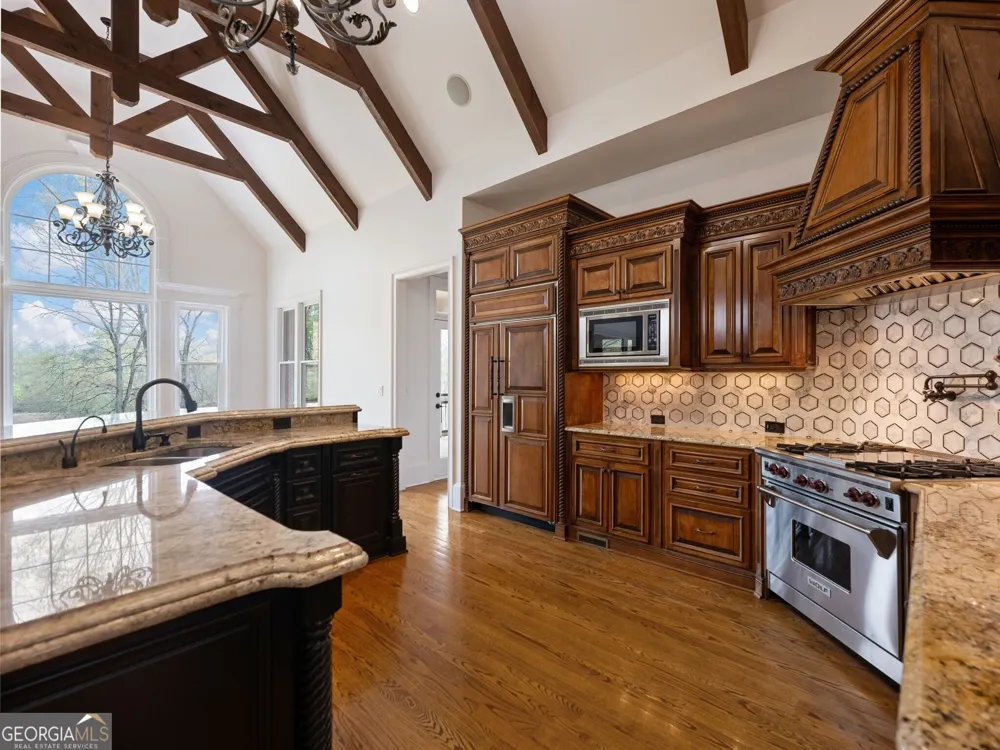 2279 Weeping Oak DR Braselton, GA 30517