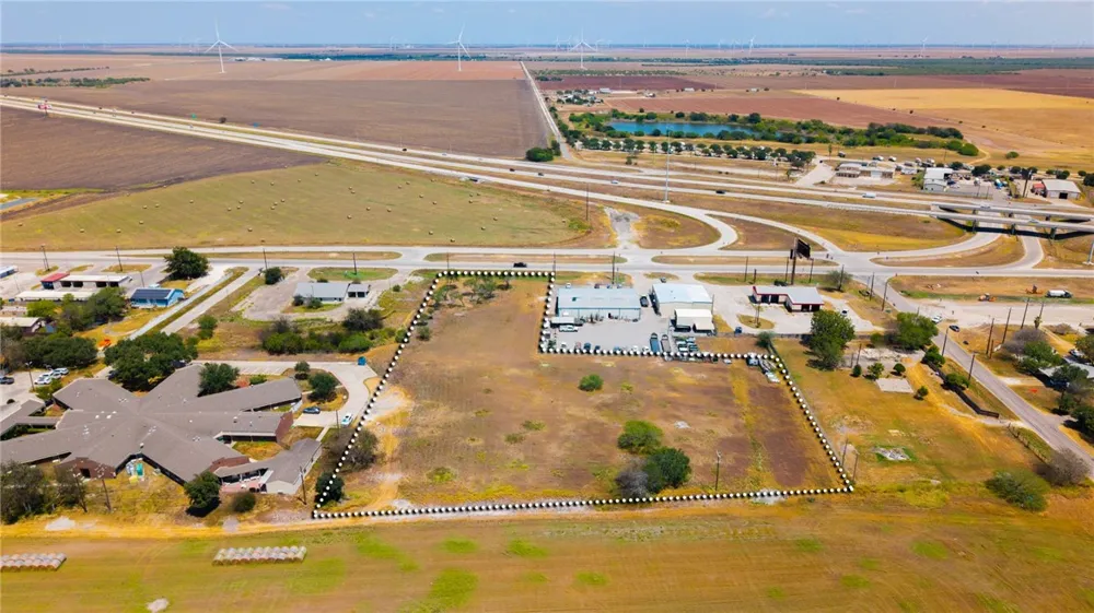 1400 Loop 459 Mathis, TX 78368