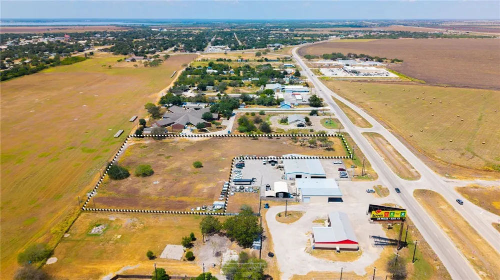 1400 Loop 459 Mathis, TX 78368