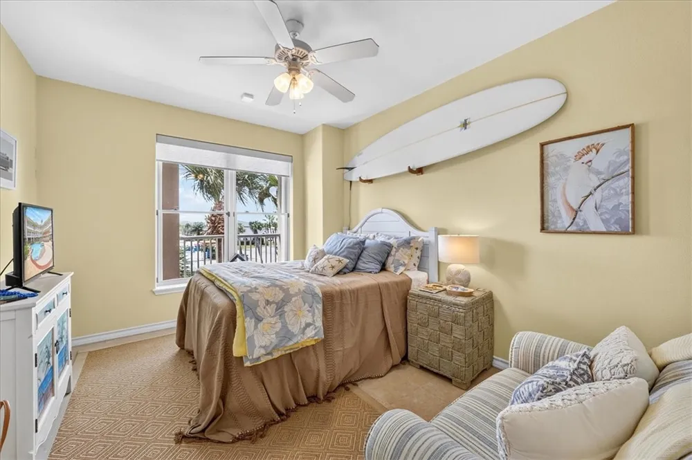 224 W Cotter Avenue #206 Port Aransas, TX 78373