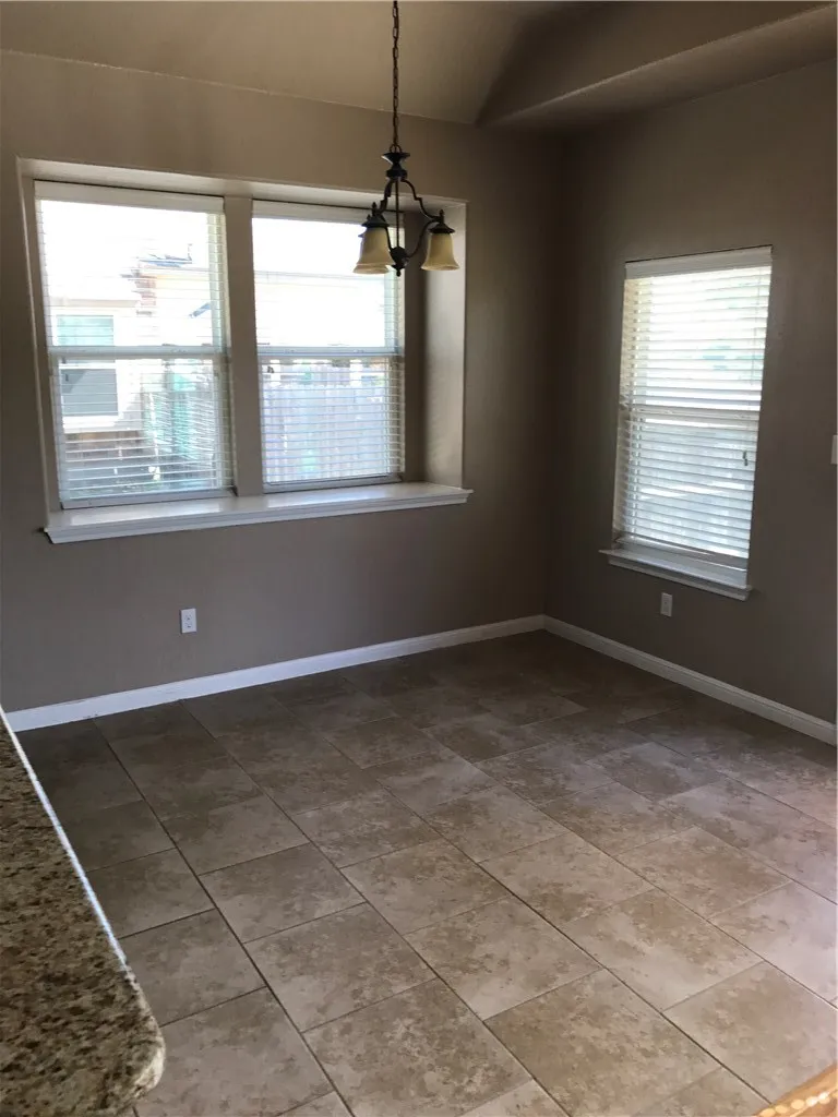 8213 Reggio Street Round Rock, TX 78665