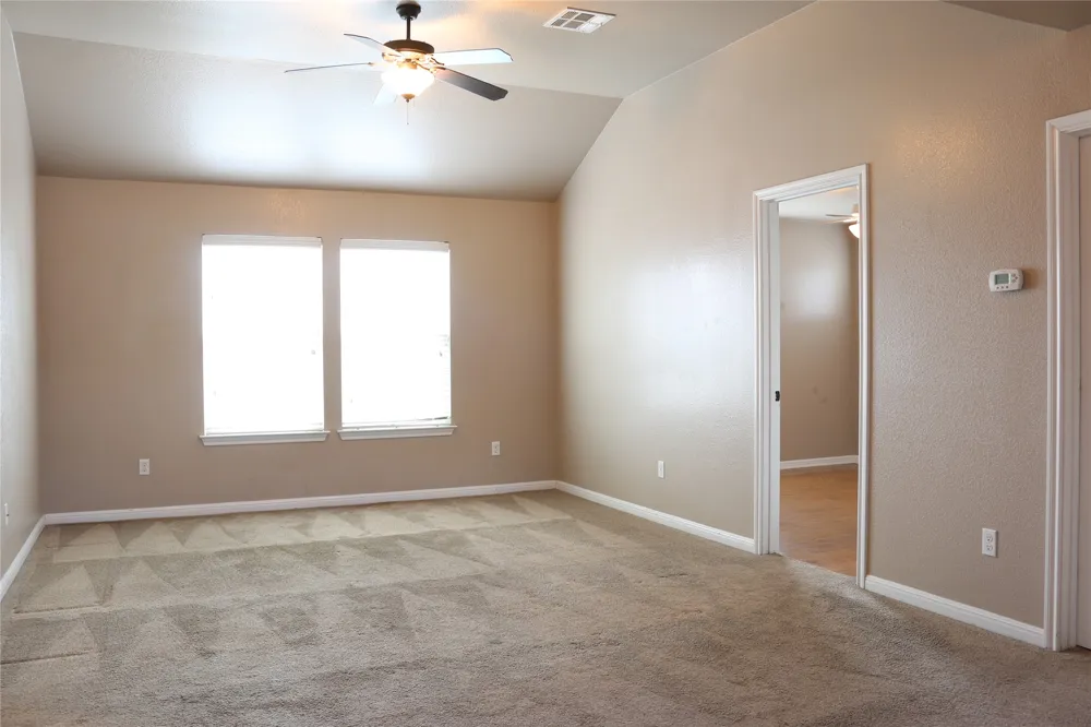 8213 Reggio Street Round Rock, TX 78665