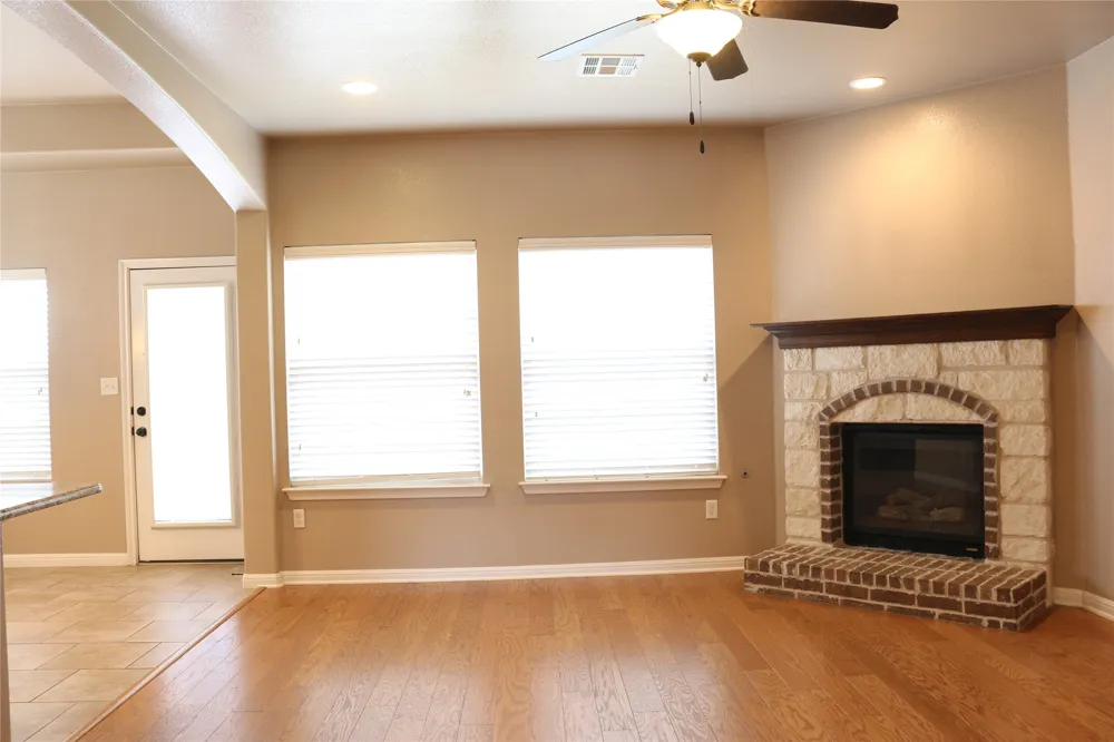 8213 Reggio Street Round Rock, TX 78665