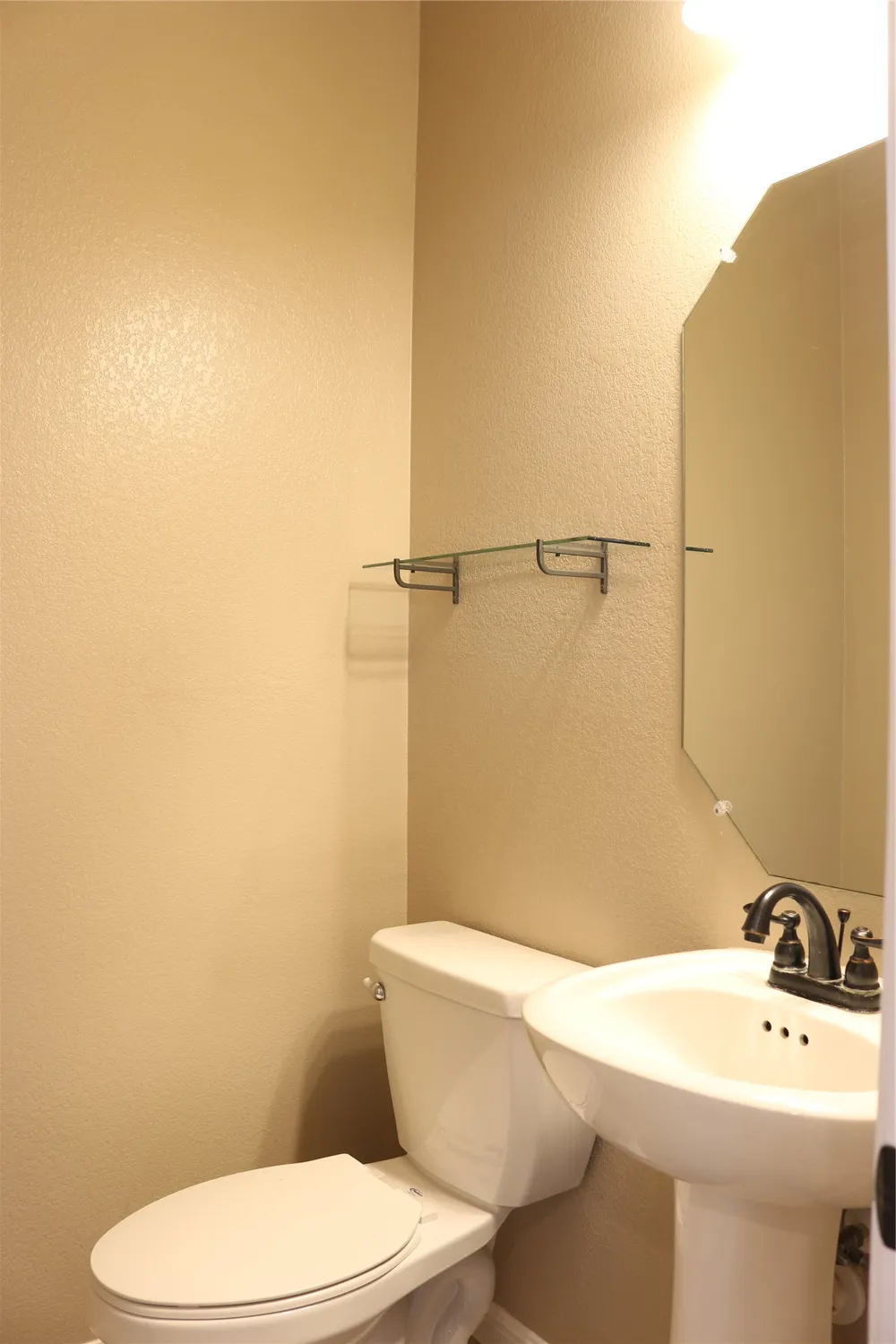 8213 Reggio Street Round Rock, TX 78665