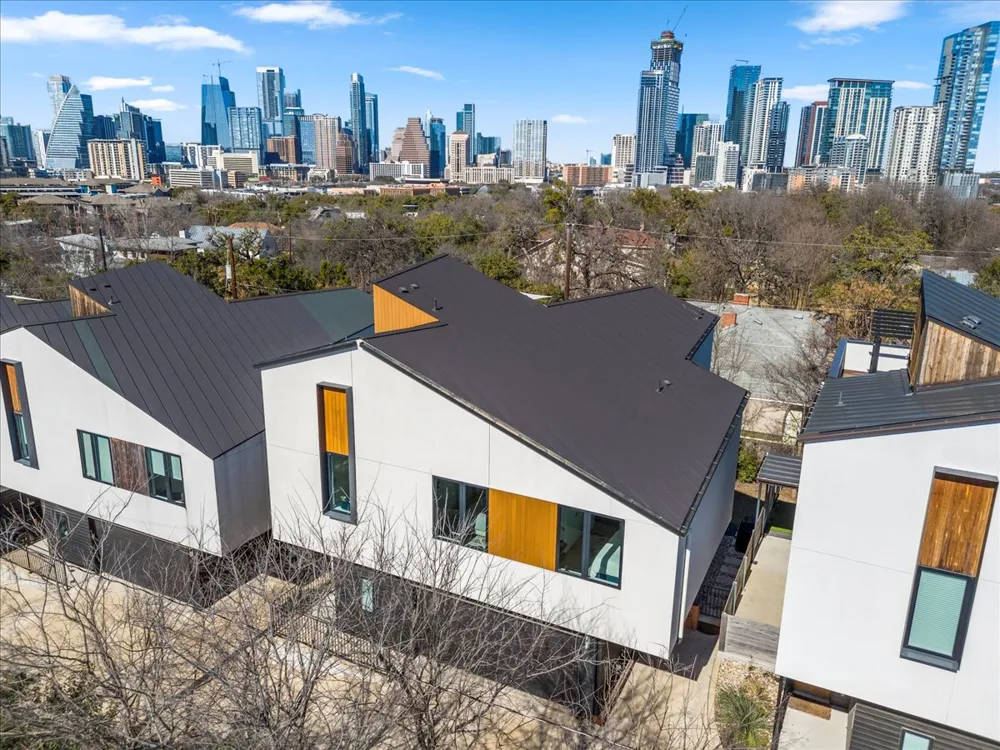 1225 Hillside Avenue #4 Austin, TX 78704