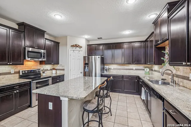 339 Cylamen New Braunfels, TX 78132