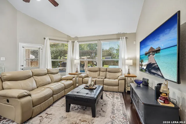 339 Cylamen New Braunfels, TX 78132