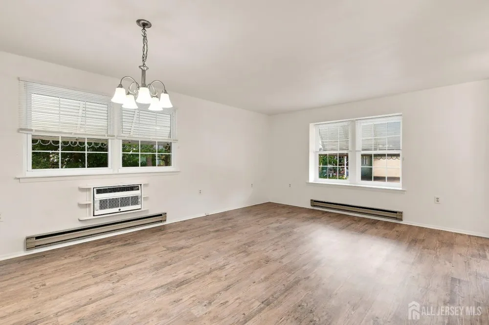 11 Spring Street Manchester, NJ 08759