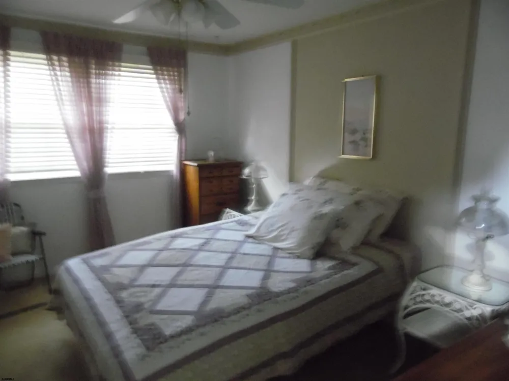 206 BLISS Ave Somers Point, NJ 08205
