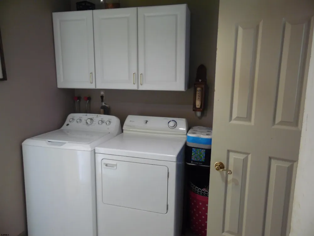 206 BLISS Ave Somers Point, NJ 08205