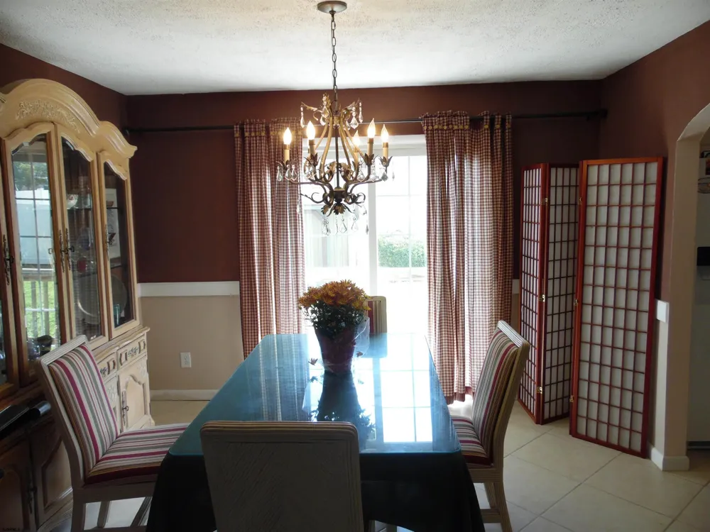 206 BLISS Ave Somers Point, NJ 08205