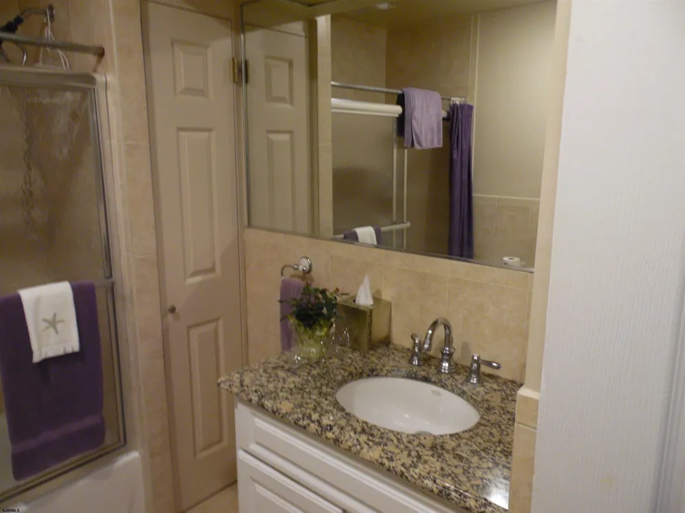 206 BLISS Ave Somers Point, NJ 08205