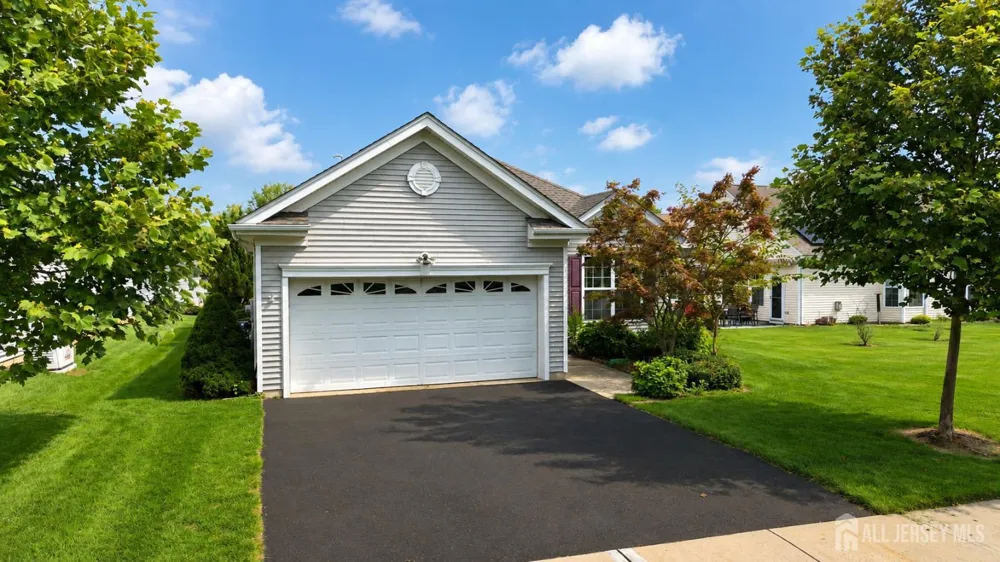 81 Prusakowski Boulevard Sayreville, NJ 08859