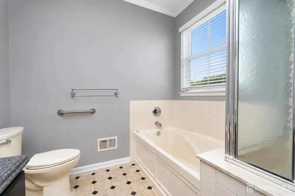 81 Prusakowski Boulevard Sayreville, NJ 08859