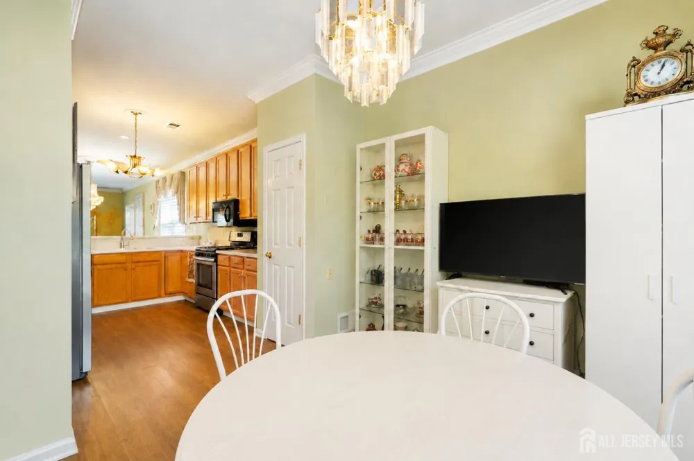 81 Prusakowski Boulevard Sayreville, NJ 08859