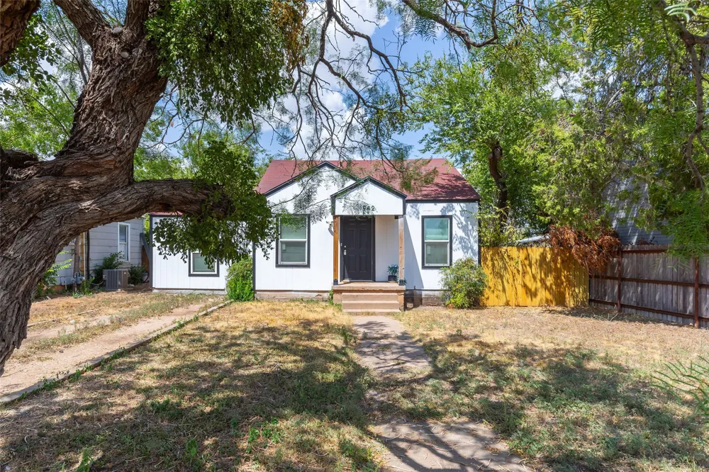 1942 S 20th Street Abilene, TX 79602