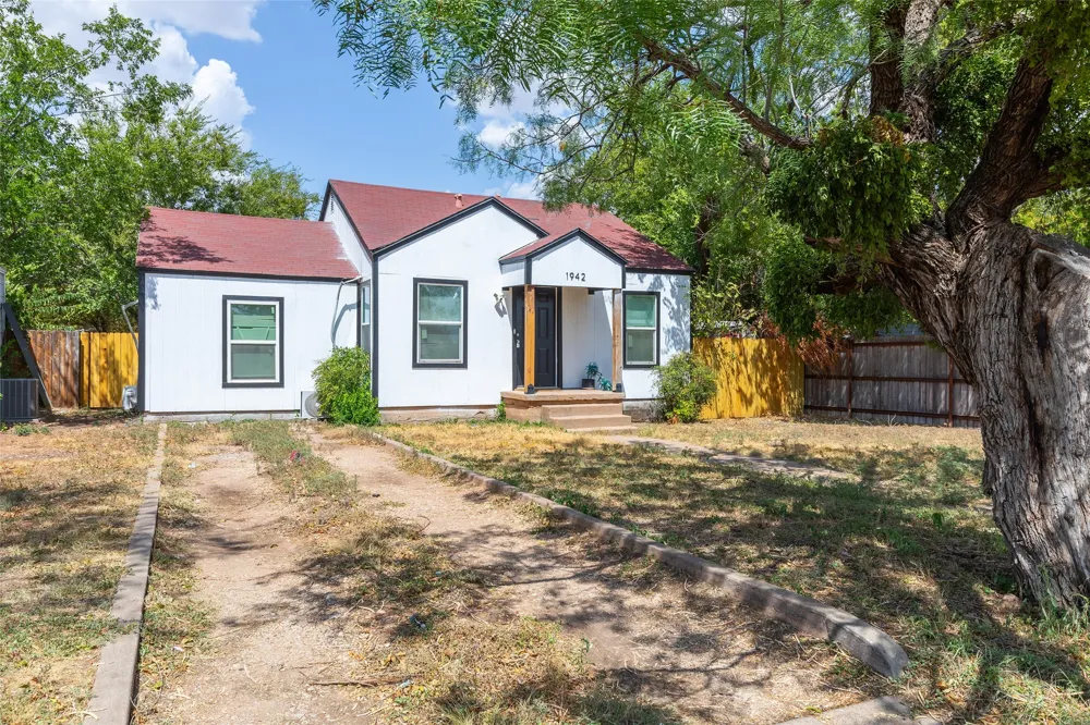 1942 S 20th Street Abilene, TX 79602