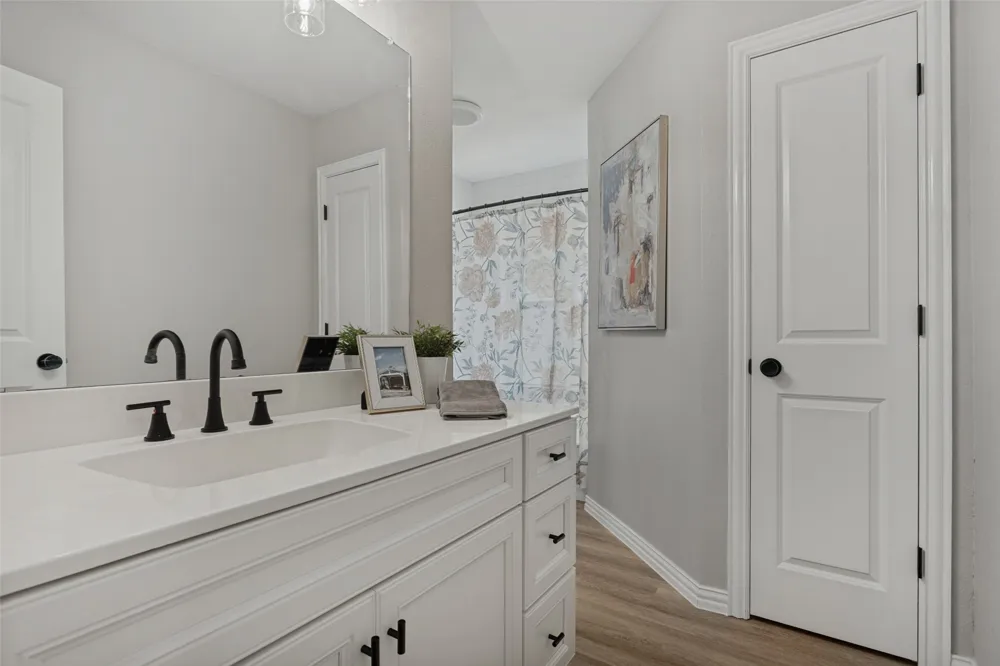 5009 Eagle Pass Plano, TX 75023