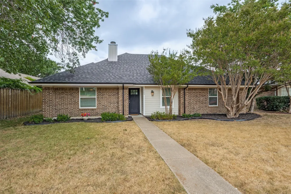 5009 Eagle Pass Plano, TX 75023