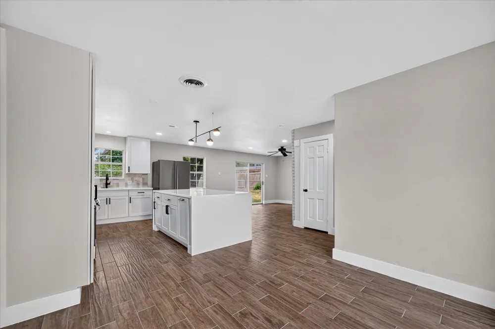 3615 Morningstar Lane Farmers Branch, TX 75234