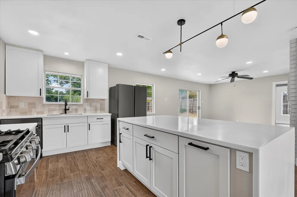 3615 Morningstar Lane Farmers Branch, TX 75234